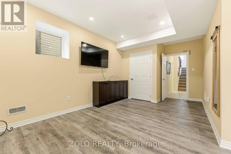 29569256/3566-cambrian-road/half-moon-bay/ottawa/ontario/K2J0T6_38