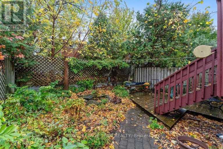 29015991/2684-violet-street/britannia/ottawa/ontario/K2B6X2_39