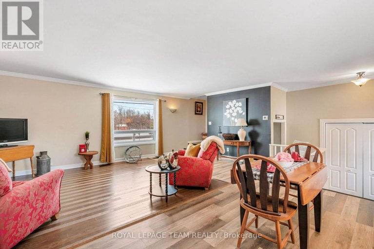 29288883/3314-county-road-12-road-w/north-stormont-finch-twp/north-stormont/ontario/K0C1K0_24