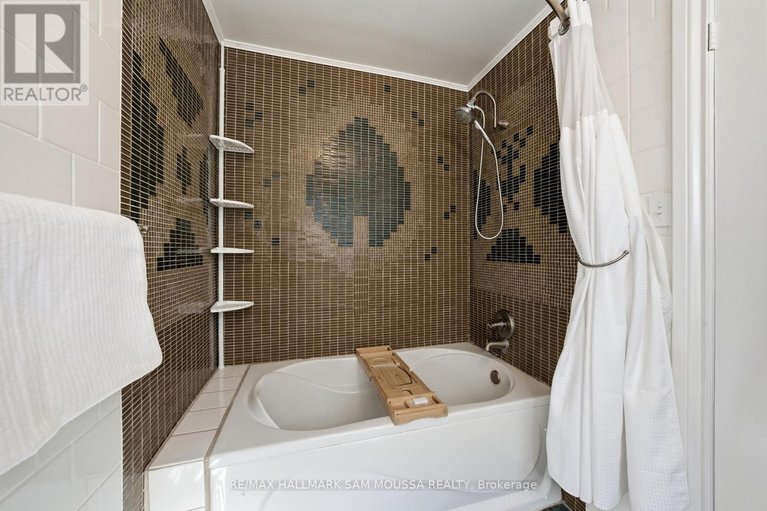 29673245/122-colonel-nicholson-lane/constance-bay/ottawa/ontario/K0A3M0_24