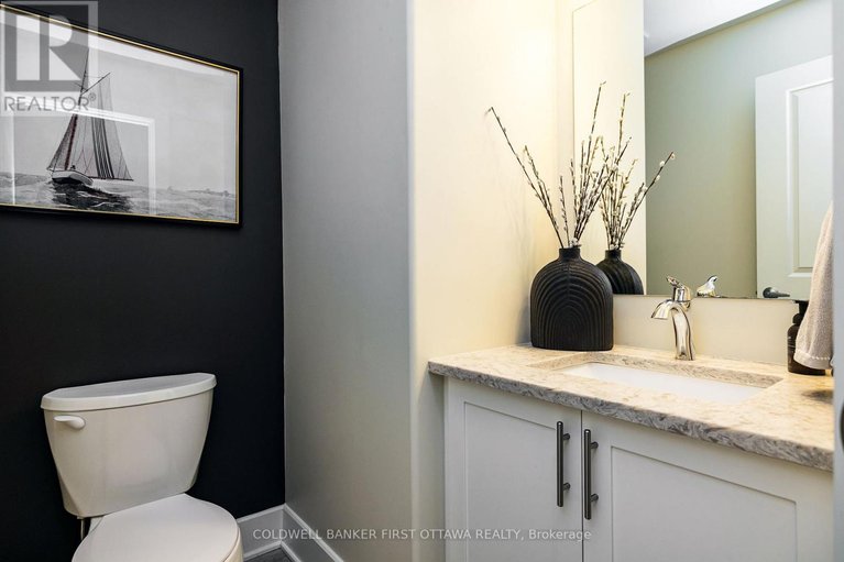 29499389/211-purchase-crescent/stittsville-south/ottawa/ontario/K2S2L8_23