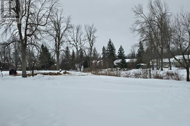 29234673/29-pine-street/ingleside/south-stormont/ontario/K0C1M0_6