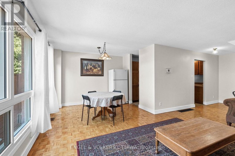28772132/189-birch-hill-private/carson-meadows/ottawa/ontario/K1K3Y5_9