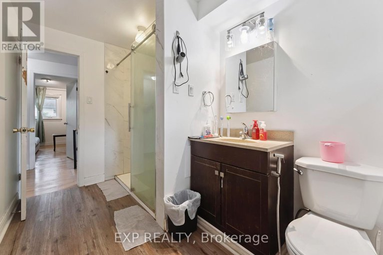 28635953/1395-caldwell-avenue/carlington/ottawa/ontario/K1Z8L3_26