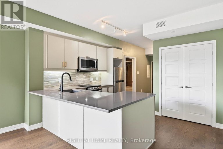 28880149/517-316-bruyere-street/lower-town/ottawa/ontario/K1N0C3_11
