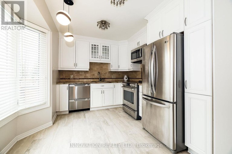 29480326/2751-massicotte-lane/emerald-woodssawmill-creek/ottawa/ontario/K1T3G9_11