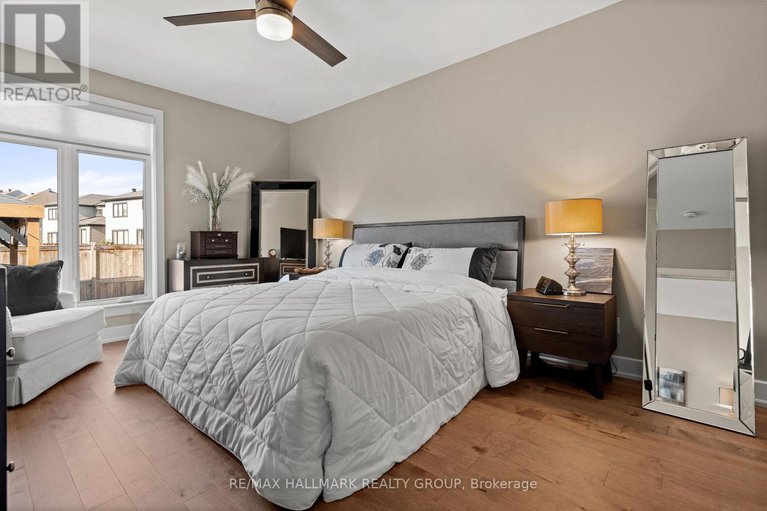 29046971/211-maygrass/remainder-of-stittsville-area/ottawa/ontario/K2S2K5_16