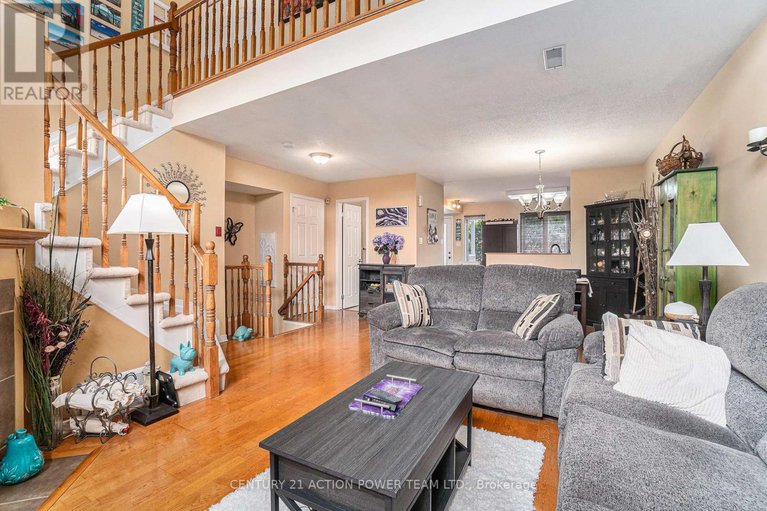 28504780/123-gatestone-private/beacon-hill-south/ottawa/ontario/K1J1K5_6