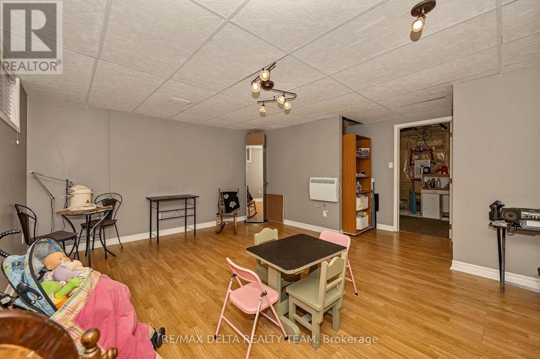 29579531/2685-sylvain-street/town-of-rockland/clarence-rockland/ontario/K4K1V3_24