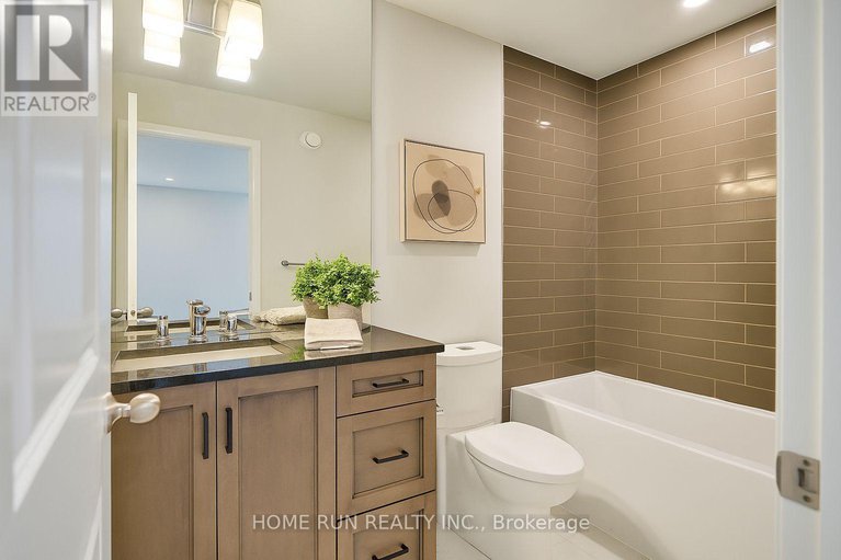 28910385/82-michael-stoqua-street/cfb-rockcliffe-and-area/ottawa/ontario/K1K5A2_34