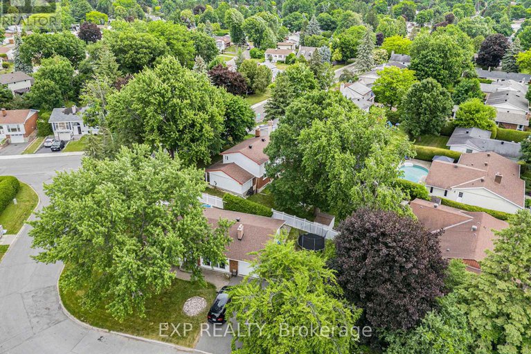 28561493/28-ashgrove-crescent/briargreen/ottawa/ontario/K2G0S3_33