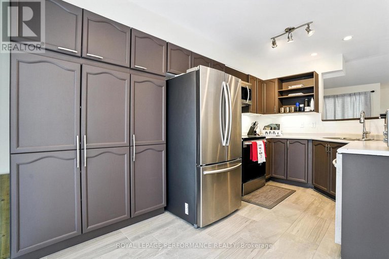 28610972/1493-lynx-crescent/fallingbrookpineridge/ottawa/ontario/K4A3Y9_10