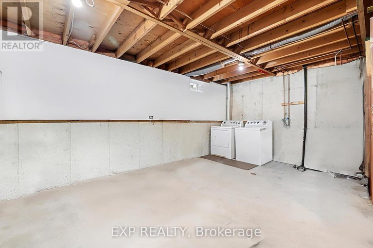 29205584/20-lovell-lane/westcliffe-estates/ottawa/ontario/K2H9B6_24