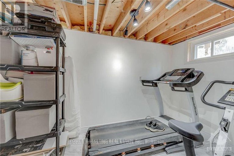 28907415/29-courtney-road/glencairnhazeldean/ottawa/ontario/K2L1M1_21