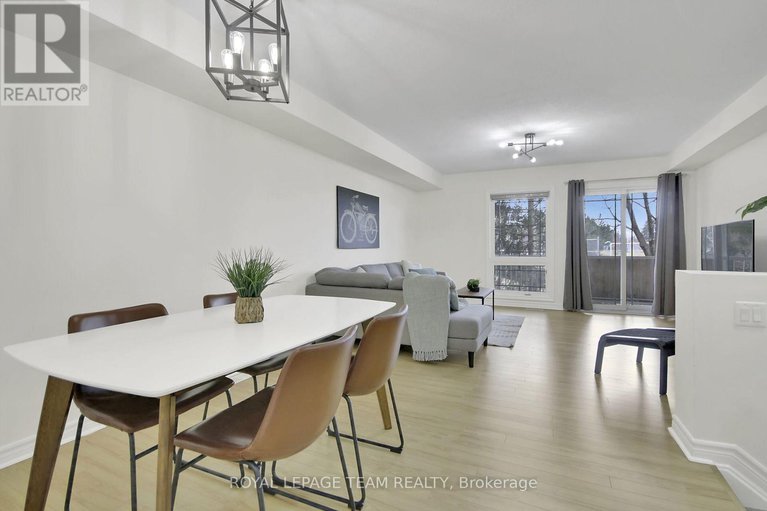 28181390/15-203-paseo-private-s/centrepointe/ottawa/ontario/K2G4N7_15
