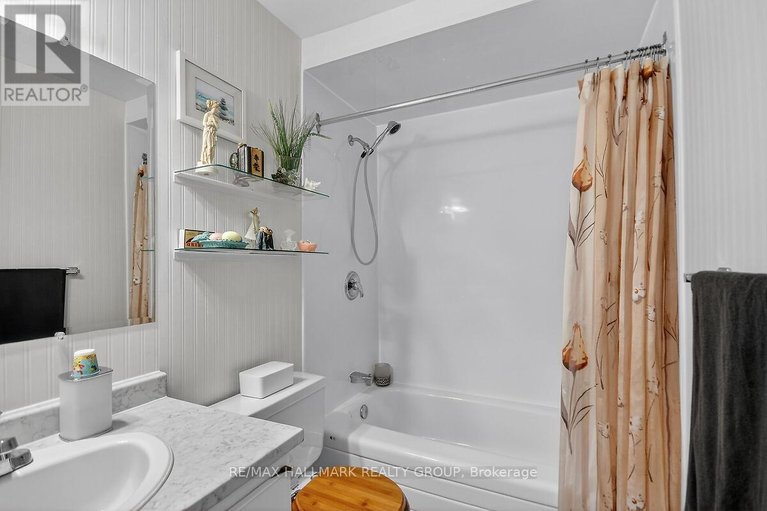 29556858/208-1081-ambleside-drive/woodroffe/ottawa/ontario/K2B8C8_23