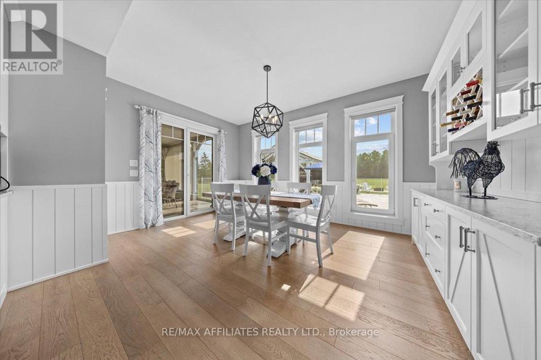 28673647/2440-emmett-road/cumberland-west/ottawa/ontario/K4C1S1_16
