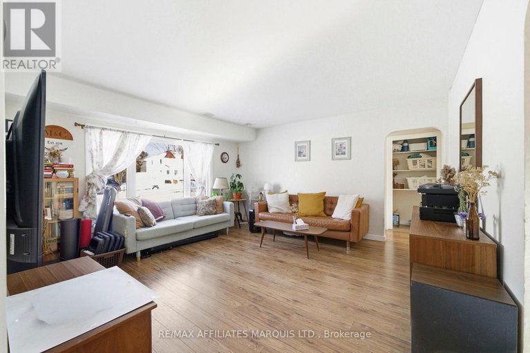 29337110/29-johnson-crescent/long-sault/south-stormont/ontario/K0C1P0_4