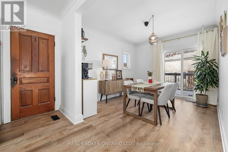 29175532/11505-queen-street/north-dundas-mountain-twp/north-dundas/ontario/K0E1J0_9