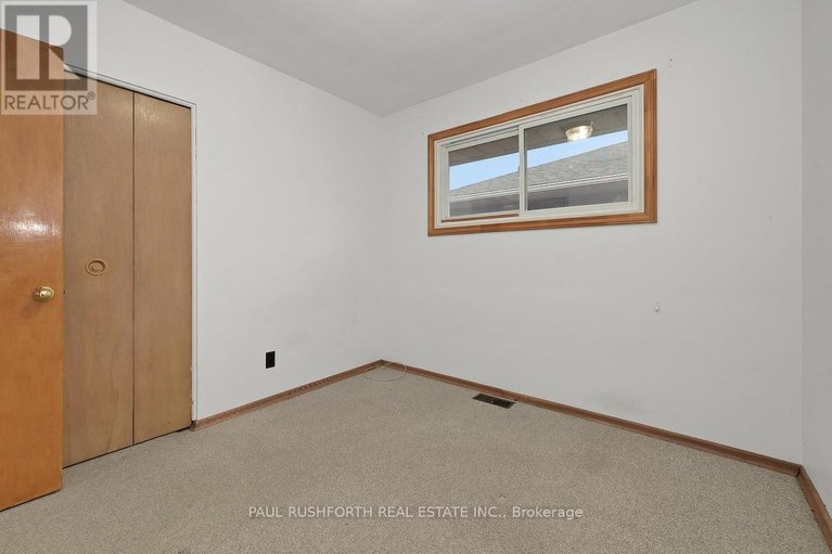 29601224/2140-haig-drive/elmvale-acres/ottawa/ontario/K1G2L2_19