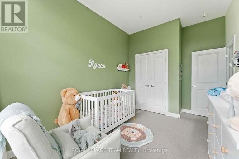 29036098/542-borbridge-avenue/riverside-southgloucester-glen/ottawa/ontario/K4M0H9_22