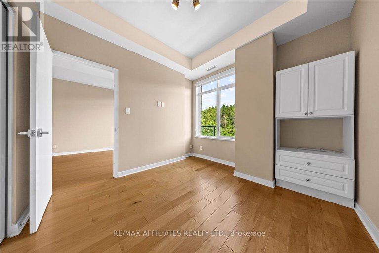 28615040/606-310-centrum-boulevard/bilberry-creekqueenswood-heights/ottawa/ontario/K1E0A3_18