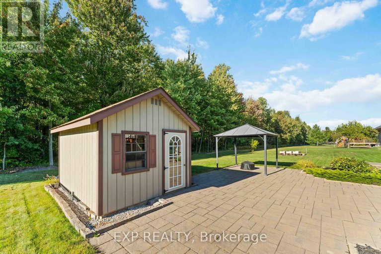 28869006/6805-pebble-trail-way/greely/ottawa/ontario/K4P0B7_40