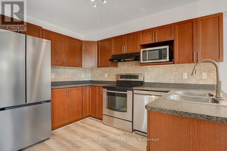 28855034/302-brigitta-street/emerald-meadowstrailwest/ottawa/ontario/K2S0H8_9