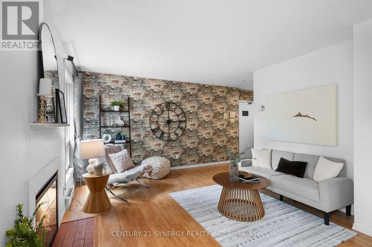 28457623/8-400-fenerty-court/katimavik/ottawa/ontario/K2L3A9_20