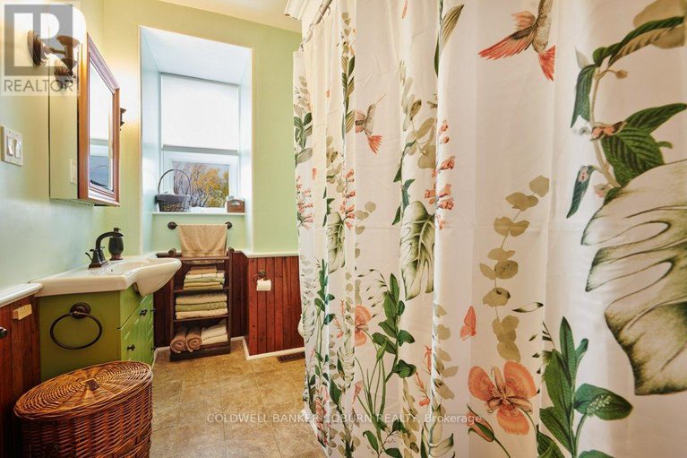 29067774/35-lakeshore-drive/morrisburg/south-dundas/ontario/K0C1X0_31