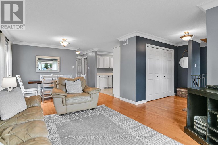 28381416/91-haramis-drive/renfrew/renfrew/ontario/K7V4M4_7
