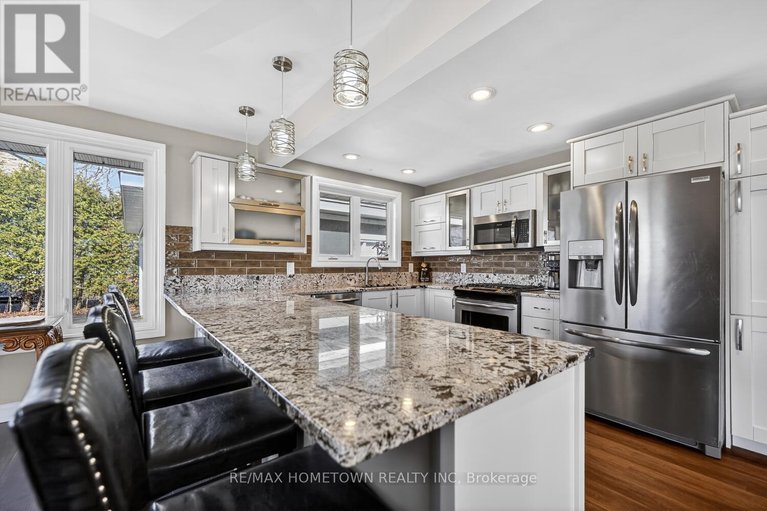 29585347/1643-county-road-2-road/augusta-twp/augusta/ontario/K0E1T0_10