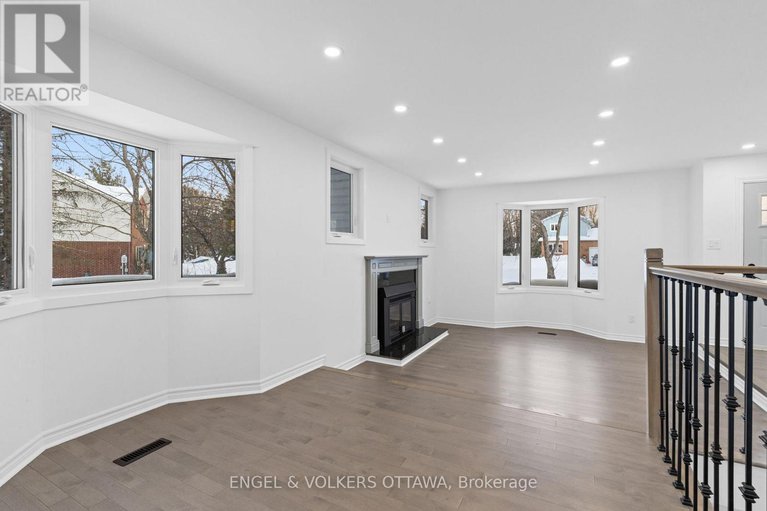 28332418/1375-trebla-way/greely/ottawa/ontario/K4P1E4_11