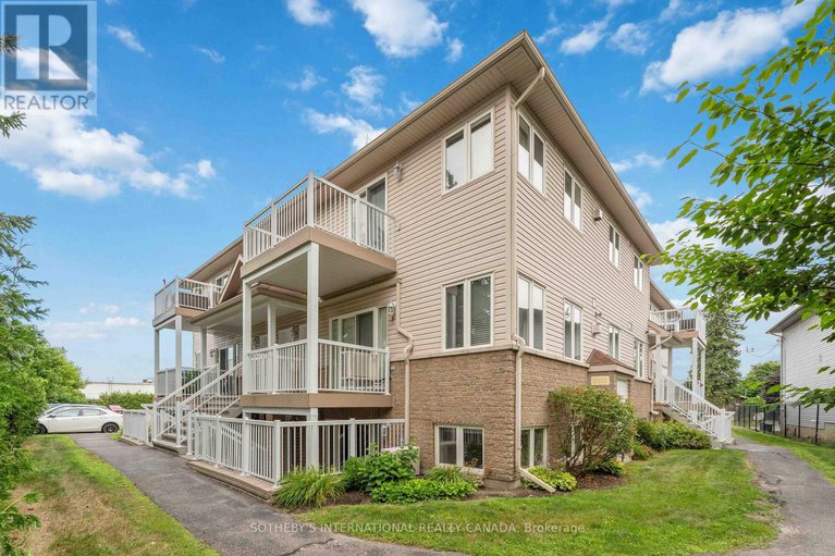 28810539/18-1238-marenger-street/convent-glen-south/ottawa/ontario/K1C1S2_16