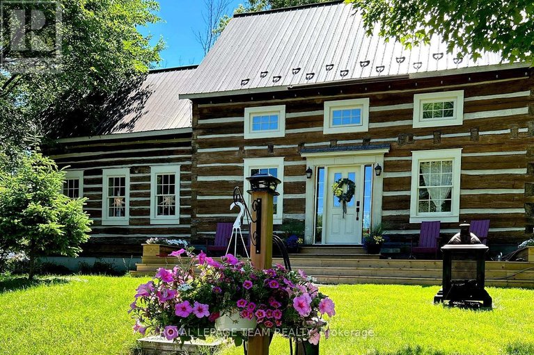 29613152/140-creek-drive/fitzroy/ottawa/ontario/K0A1X0_1