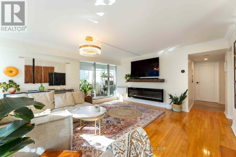 29060731/1806-160-george-street/lower-townbyward-market/ottawa/ontario/K1N9M2_7