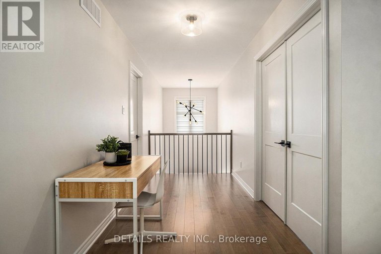 28927823/480-famille-laporte-avenue-s/camelot/ottawa/ontario/K4A1J6_25