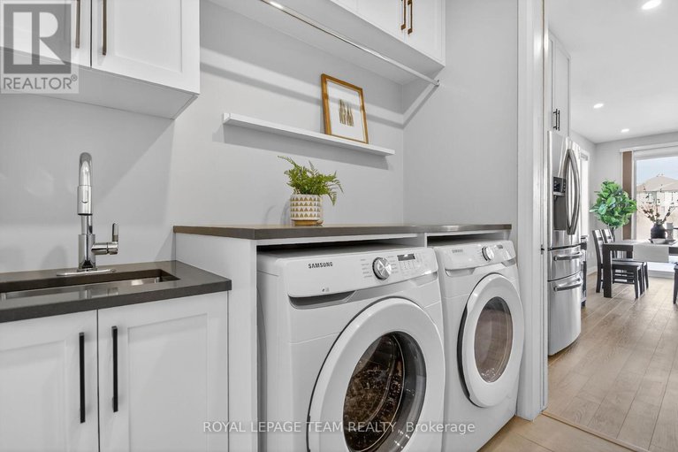 29384094/727-coast-circle/mahogany-community/ottawa/ontario/K4M0N2_13