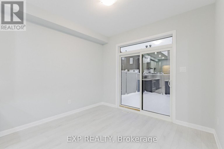 28953712/796-cappamore-drive/half-moon-bay/ottawa/ontario/K2J6V6_23