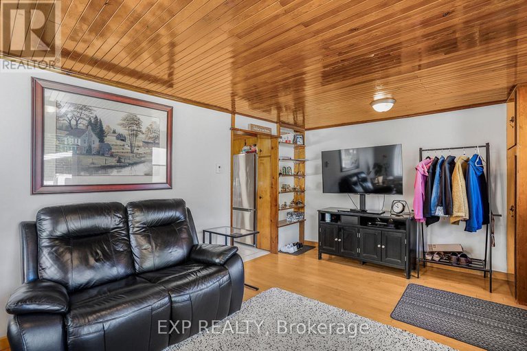 28882861/26-alexander-street-w/maxville/north-glengarry/ontario/K0C1T0_5