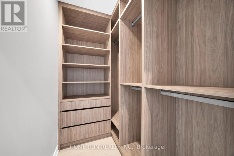 29034324/297-dovercourt-avenue/westborohampton-park/ottawa/ontario/K1Z7H4_16