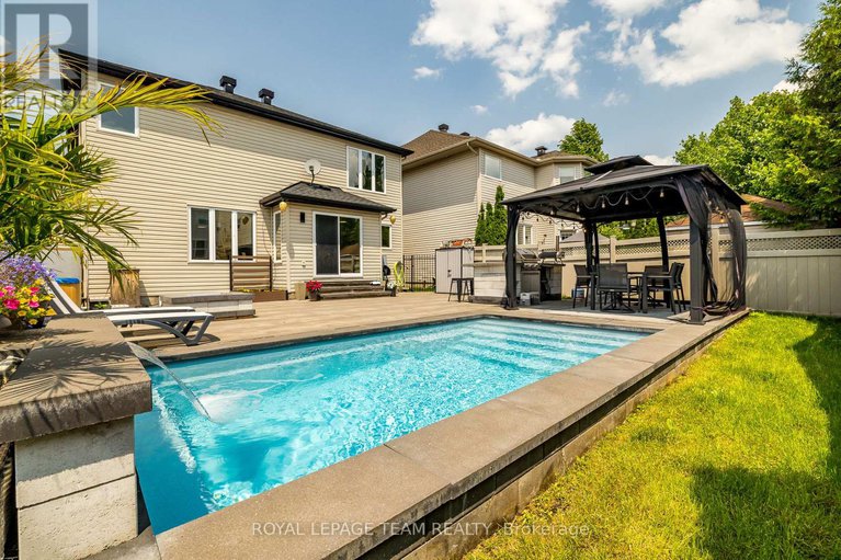 28449853/333-timbertrail-terrace/springridgeeast-village/ottawa/ontario/K4A5A6_42