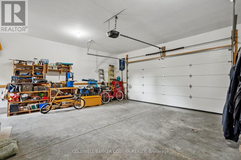 28414088/3-rachelle-crescent/north-grenville-twp-kemptville-south/north-grenville/ontario/K0G1T0_33