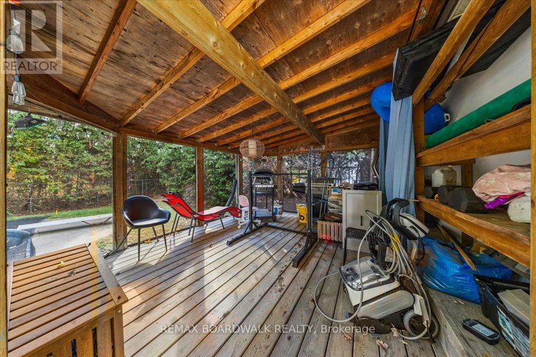 29209596/7-gagnon-court/beaverbrook/ottawa/ontario/K2K1A7_33