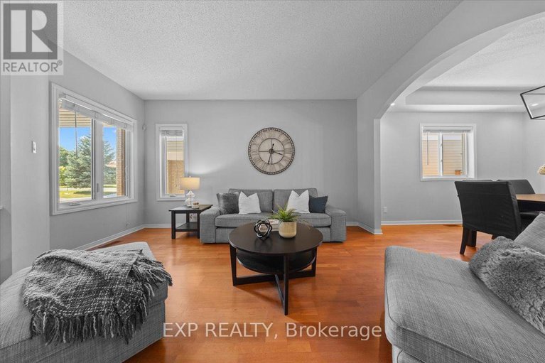 28638637/60-golders-green-lane/longfields/ottawa/ontario/K2J5G2_5