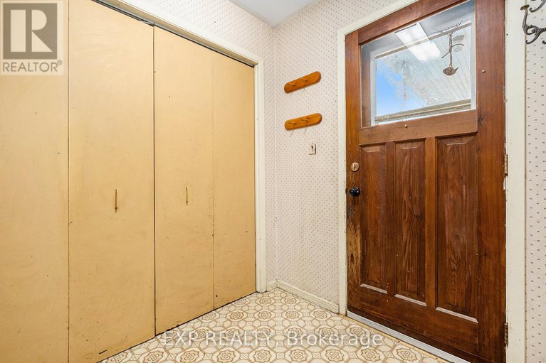 28205168/18873-kenyon-concession-5-road/north-glengarry-kenyon-twp/north-glengarry/ontario/K0C1A0_4