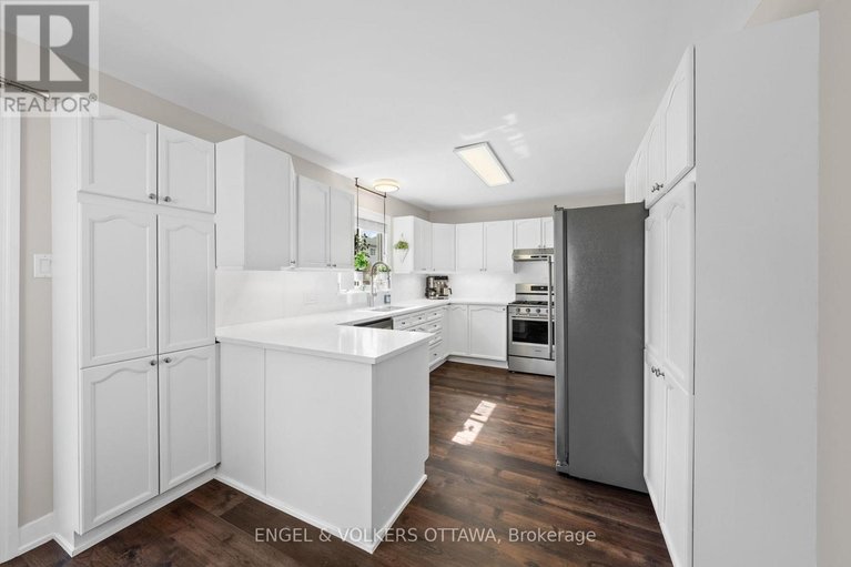 29665090/16-mayford-avenue/barrhaven-east/ottawa/ontario/K2G6A7_9