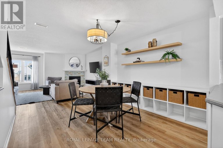 29668383/13-424-hillsboro-private/emerald-meadowstrailwest/ottawa/ontario/K2M3A8_4