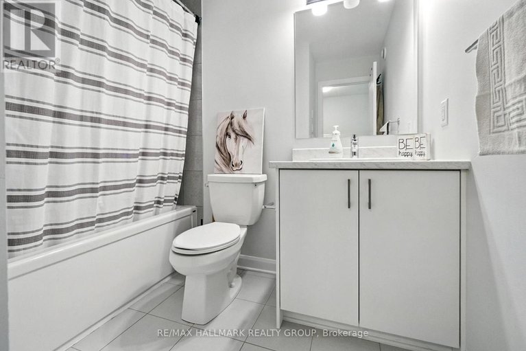 28635890/702-confluence-walk/avalon-west/ottawa/ontario/K4A5M6_24