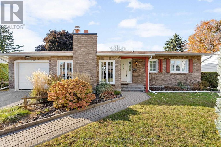 29021047/12-wynford-avenue/craig-henrywoodvale/ottawa/ontario/K2G3Z3_2
